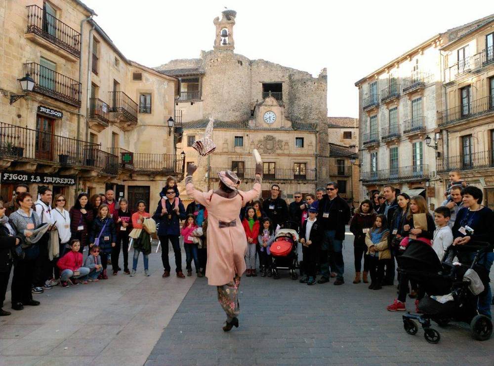Visita teatralizada en la plaza de Sepúlveda